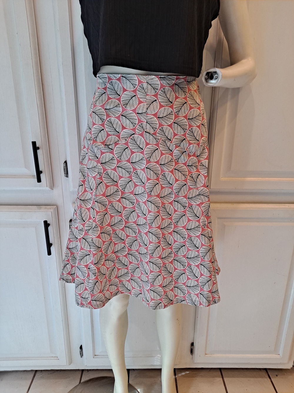 Elevenses Anthropologie Cream Pink Black Mini A-Line Leaf Print Cotton Skirt